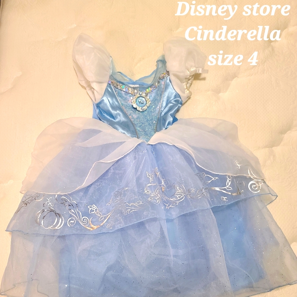 Cinderella dress - Disney store